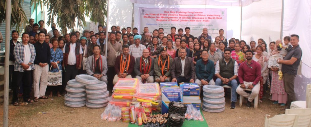 ICAR officials along with farmers during a training on plant genetic resources held at KVK Peren on January 21.
